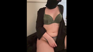 JOI FR - EJACULE SUR METS GROS SEINS