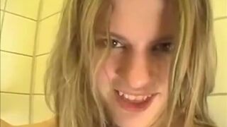 Anal Fuck and Facial in Amateur Norwegian Teen from Kvinner.eu